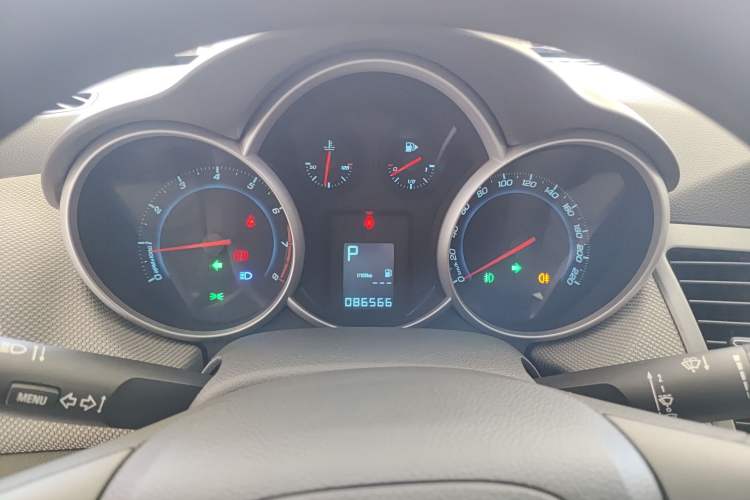 Used Chevrolet Cruze 2013 1.8L SE AT