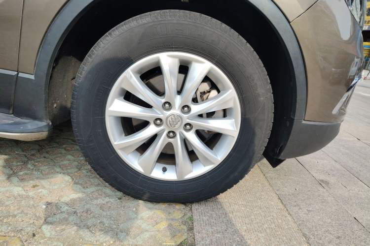 Used Buick Envision 2014 28T Four-Wheel Drive Elite Model