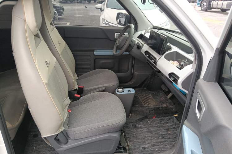 Used Geely Galaxy Panda 2023 Panda Mini 120km Asian Games Edition