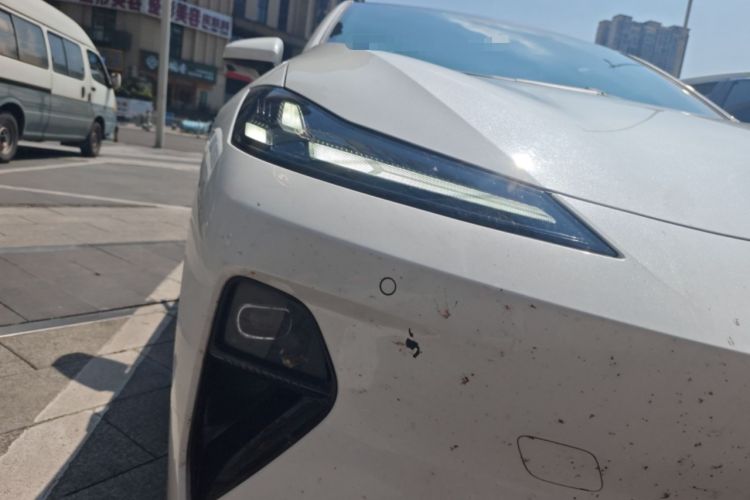 Used Deepal L07 2024 230Max Qiankun Intelligent Driving ADS SE Range-Extended Version Right Front Headlight