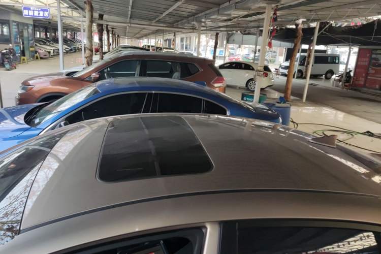 Used Hyundai Elantra (6th Generation / Lingdong) 2016 1.6L Automatic ZhiXuan – Elite Version Roof