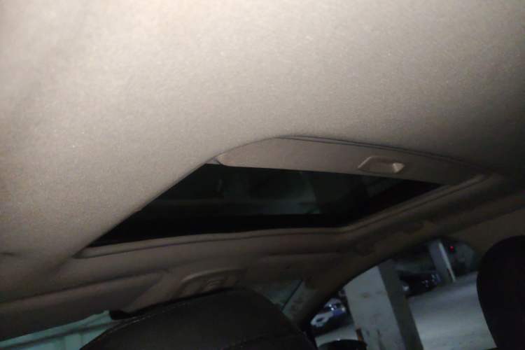 Used Citroen C4L 2014 1.8L Intelligent Drive Automatic Enjoyment Model Headliner