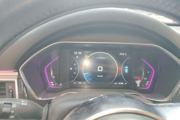 Used Zotye SR9 2017 2.0T Automatic Ultimate Dream Edition
