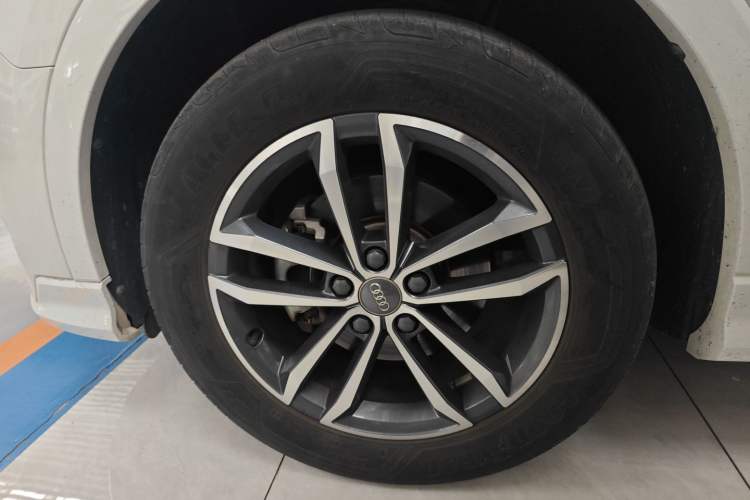 Used Audi Q3 2021 35 TFSI Progressive Dynamic Edition