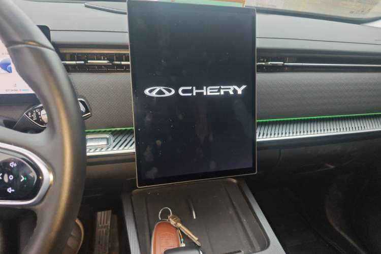 Used Chery Explore 06 2023 Revised Version Urban Edition 1.6T Two-Wheel Drive Luxury Trim Audio And AC Panel