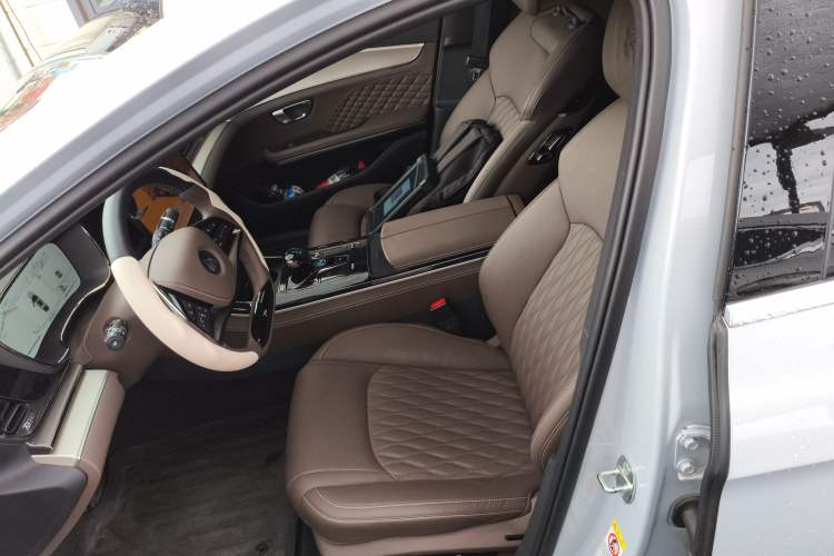 Used BYD Han 2024 DM-i Glory Edition 121KM Prestige Model