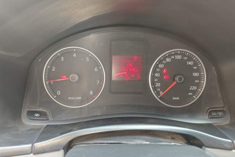 Used Volkswagen Bora 2011 1.6L Automatic Luxury Model