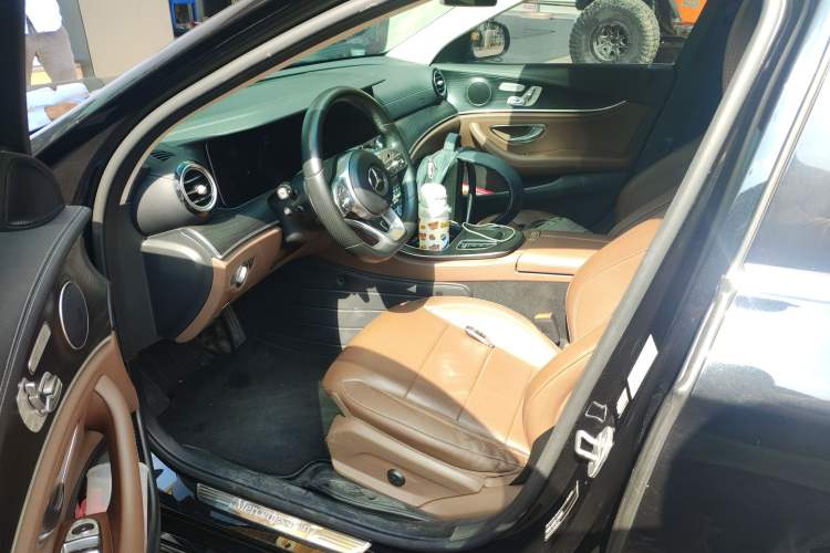 Used Mercedes-Benz E-Class 2019 E 300 L Sporty and Stylish Model