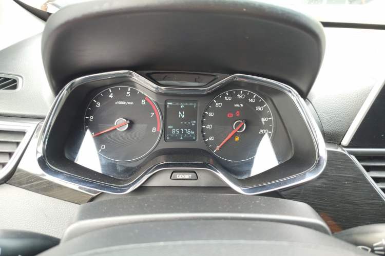 Used Baojun 310 2017 1.5L Automatic Luxury Model
