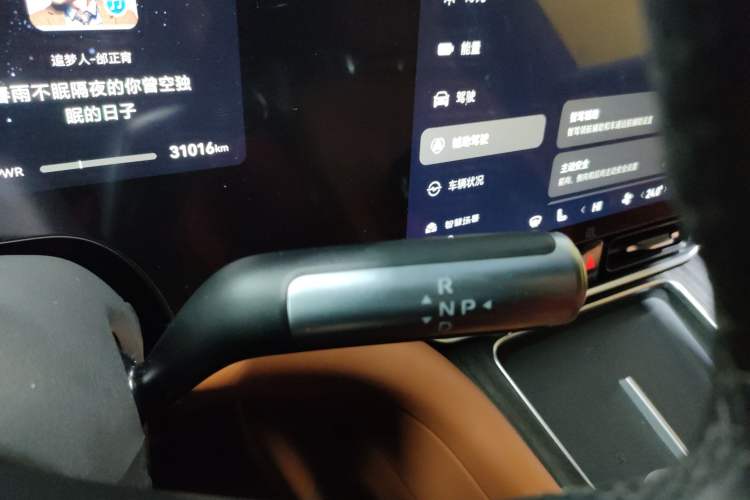 Used Hima AITO M9 2024 All-Electric Ultra Version 100 kWh 6-Seater Model
