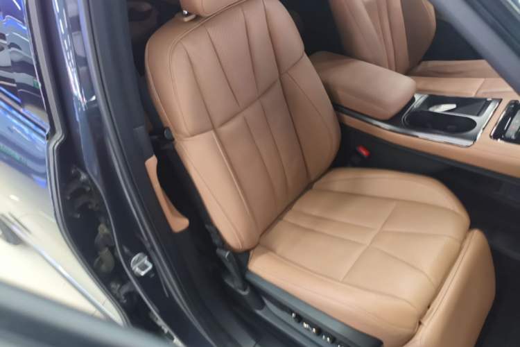 Used Nio ES8 2020 580 km Range Signature Edition Six-Seater Version