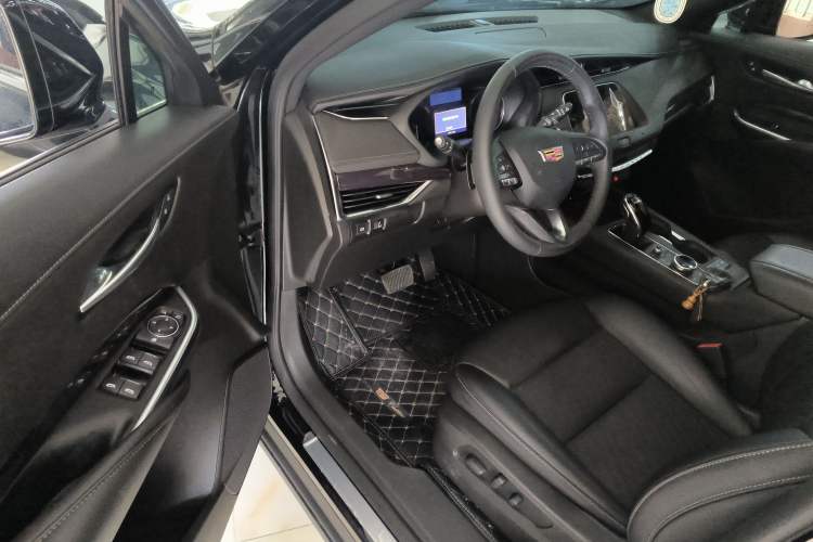 Used Cadillac XT4 2021 28T Two-Wheel Drive Tech Edition