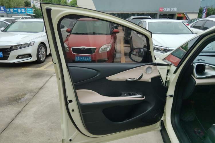 Used BYD Dolphin 2023 420 km Fashion Edition