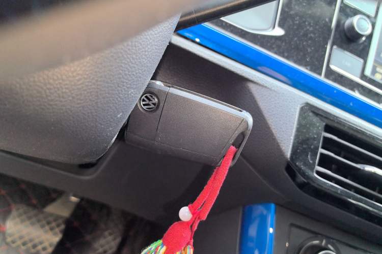 Used Volkswagen Polo 2019 Plus 1.5L Automatic Colorful Technology Edition Vehicle Key