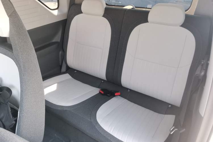 Used Geely Galaxy Panda 2025 210 km – Yuanqi Bear