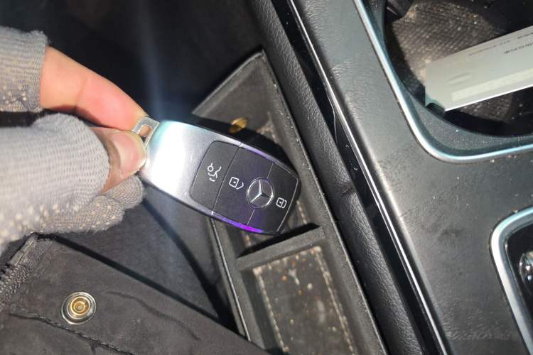 Used Mercedes-Benz C-Class 2020 C 260 Coupe Vehicle Key