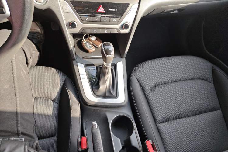 Used Hyundai Elantra (6th Generation / Lingdong) 2016 1.6L Automatic ZhiXuan – Elite Version