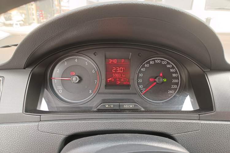 Used Volkswagen Santana 2018 1.5L Automatic Fashion Edition