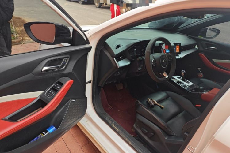 Used MG 5 2022 300TGI DCT Chao Yue Flagship Edition