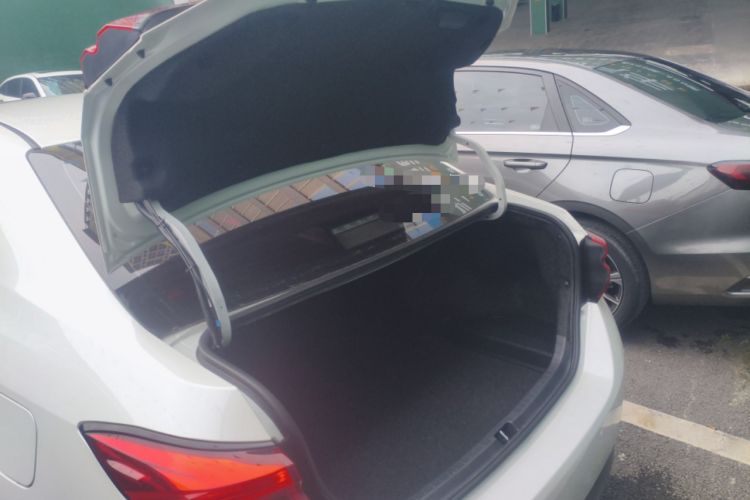 Used Toyota Levin 2017 Revised 185T CVT Elite Edition China V Standard Trunk