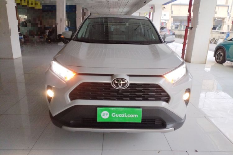 Used Toyota RAV4 2021 2.0L CVT Two-Wheel Drive Fashion Edition
