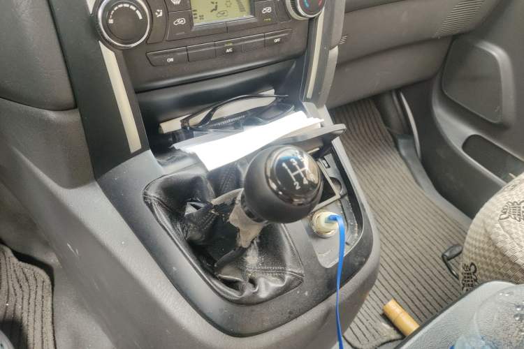 Used Jinbei Express 2017 2.0L Standard Version V19
