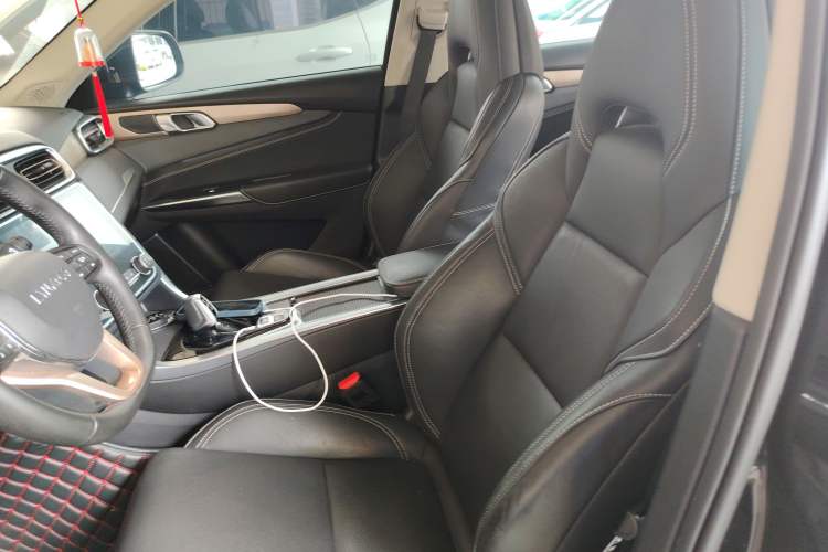 Used Lynk & Co 01 2018 2.0T Two-Wheel-Drive + Version Left Front Seat