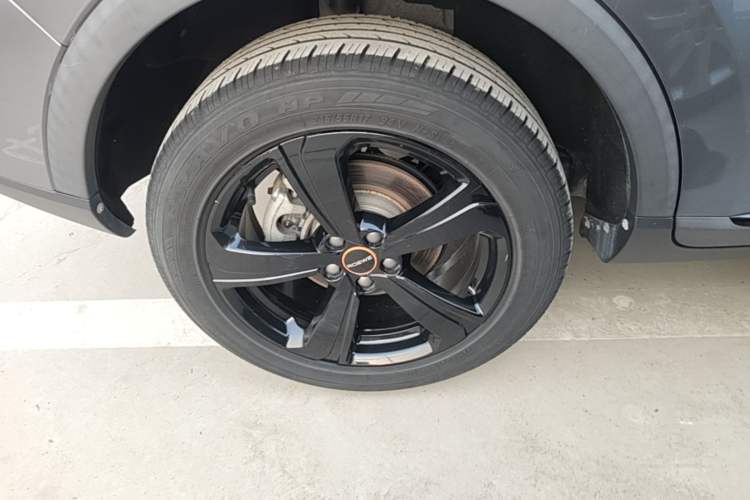 Used Roewe RX3 2021 PRO 1.6L CVT Elite Model Right Rear Wheel Hub