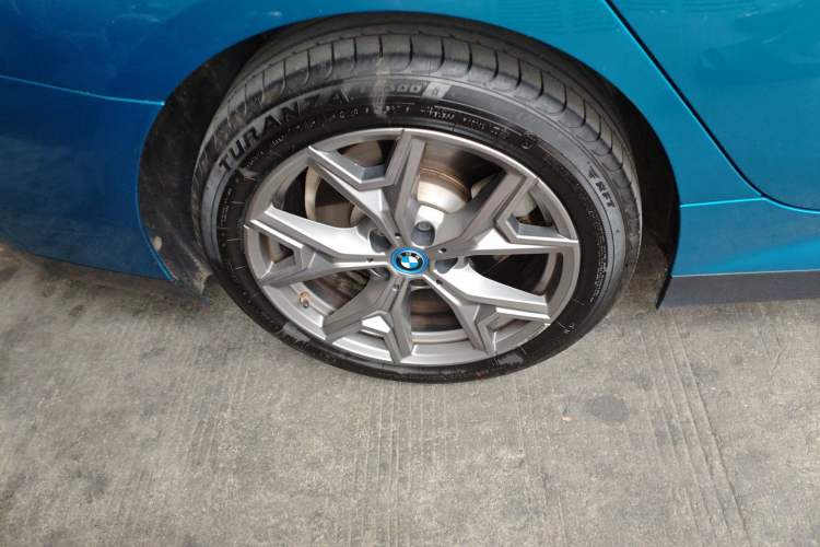 Used BMW i3 2022 eDrive 35 L
