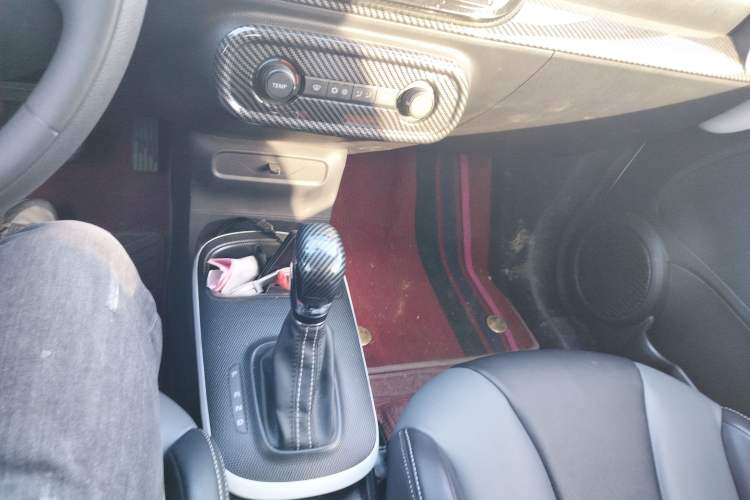 Used Roewe Clever 2022 311km QiQi BoBo Edition
