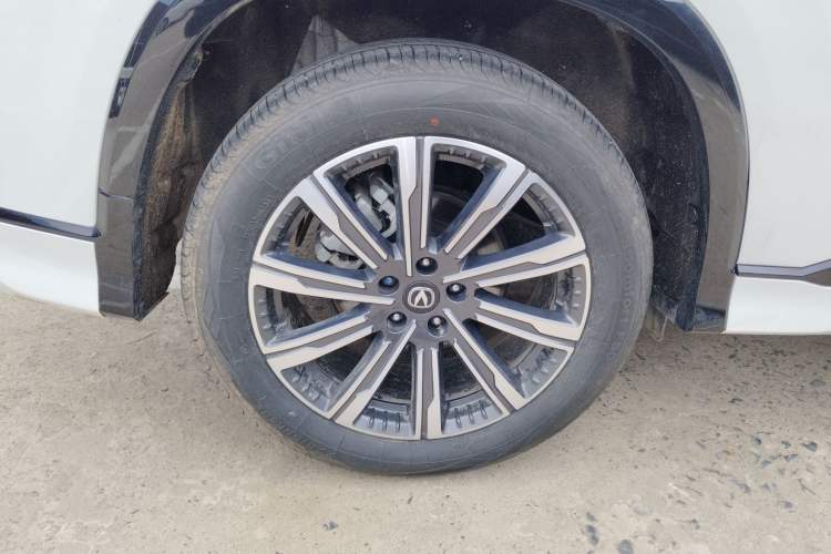 Used CHANGAN CS75 PLUS 2024 3rd Generation Champion Edition 1.5T Intelligent Drive Dynamic Model
