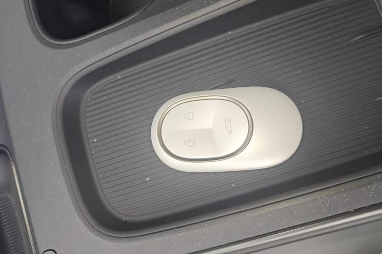 Used Nio ET5T 2024 75kWh Touring Vehicle Key