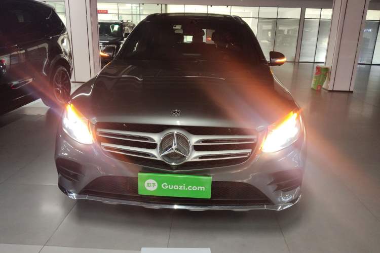 Used Mercedes-Benz GLC 2019 Facelift GLC 260 L 4MATIC Luxury Model Front