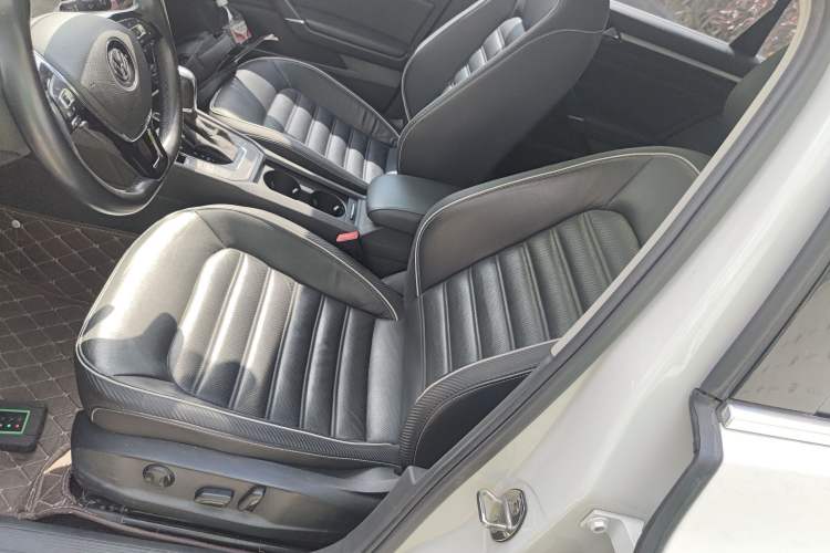 Used Volkswagen Lamando 2019 280TSI DSG Luxury Edition China V Standard Left Front Seat