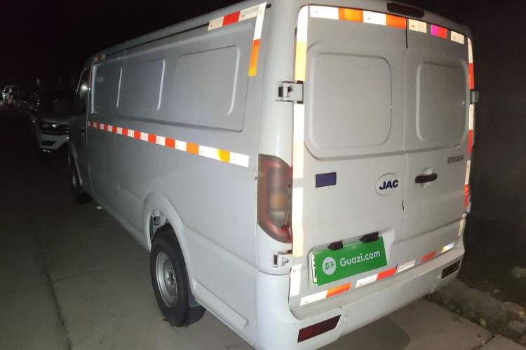 Used JAC Blue Cat 2023 M2 Plus Guoxuan Hi-Tech 41.93 kWh Comfort Edition