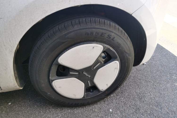 Used CHANGAN NEVO Lumin 2025 301km Honey Dew Edition Right Front Wheel Hub