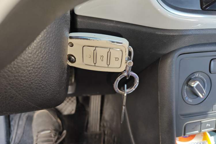 Used Volkswagen Beetle 2013 1.4 TSI Comfort Model