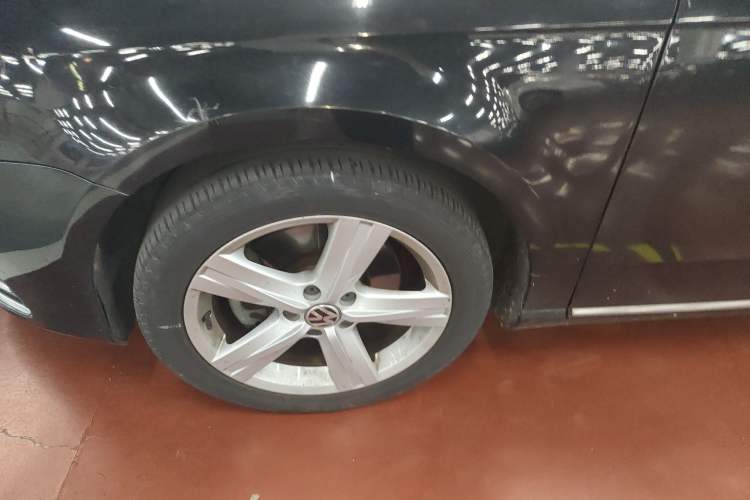 Used Volkswagen Magotan 2016 1.8TSI Luxury Comfort Model
