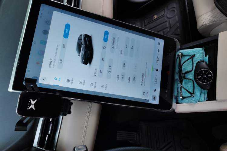 Used XPeng G3 2020 520i Luxury Edition Audio And AC Panel