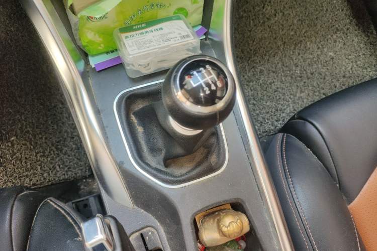 Used BYD Song 2016 1.5TI Manual Luxury Model
