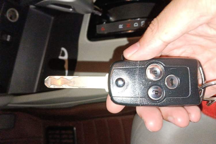 Used Honda Civic 2013 10th Anniversary 1.8L Automatic Luxury Edition Vehicle Key