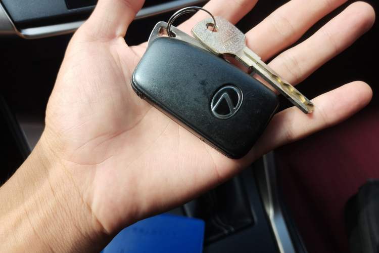 Used Lexus NX 2017 200 Front-Wheel-Drive X-Trail SE Edition Vehicle Key