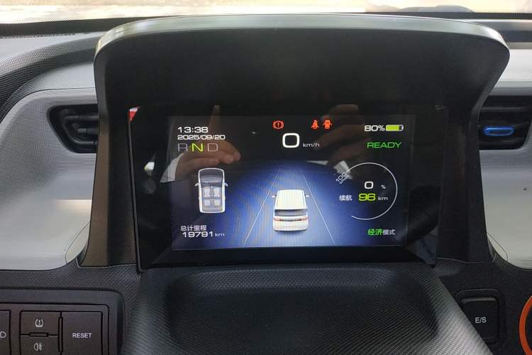 Used Wuling Hongguang MINIEV 2020 Freedom Version Lithium Iron Phosphate