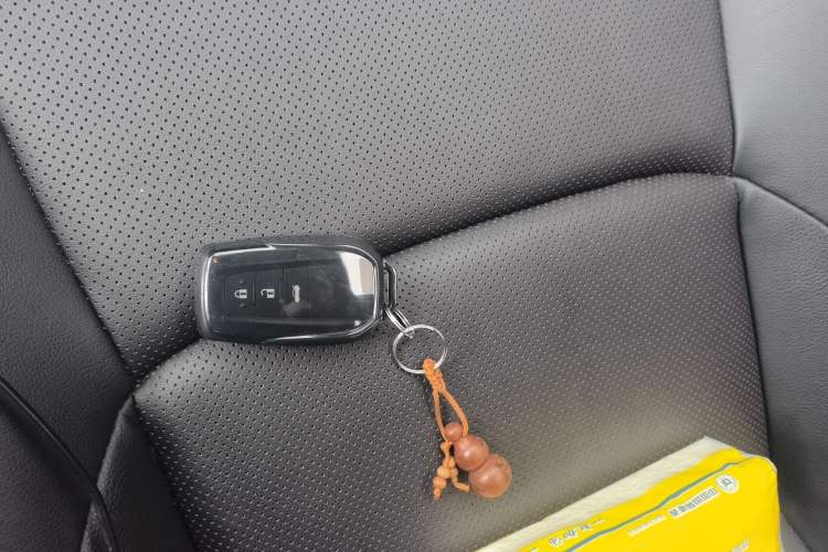 Used Toyota Levin 2022 Dual-Motor 1.8H E-CVT Sport Edition Vehicle Key