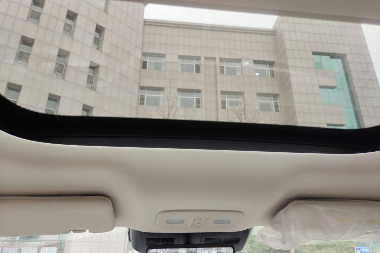 Used Wey Lanshan 2025 Four-Wheel Drive Max
