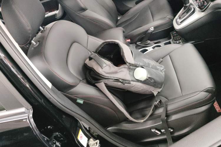 Used Haval H6 2015 Sport Edition 1.5T Automatic Two-Wheel Drive Luxury Model
