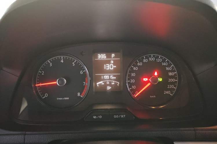 Used Volkswagen Lavida 2017 1.6L Automatic Comfort Edition
