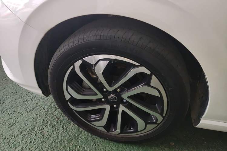 Used Changan Eado New Energy 2019 EV460 Shared Version