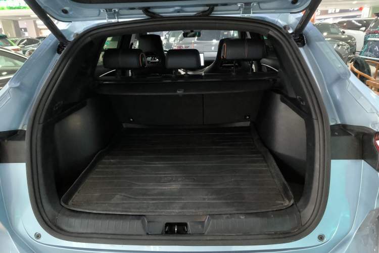 Used BYD Song PLUS New Energy 2023 Champion Edition EV 520KM Prestige Model