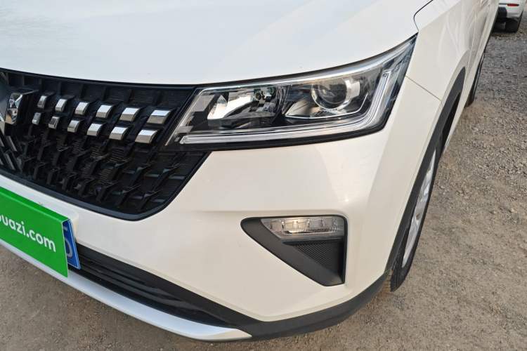 Used Wuling Alvez 2022 1.5L Manual Free-Style Model